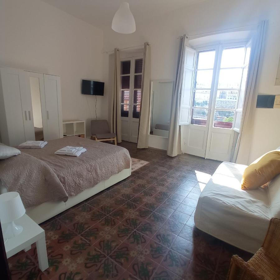 Central Moon Cagliari Vista Mare Ngoại thất bức ảnh