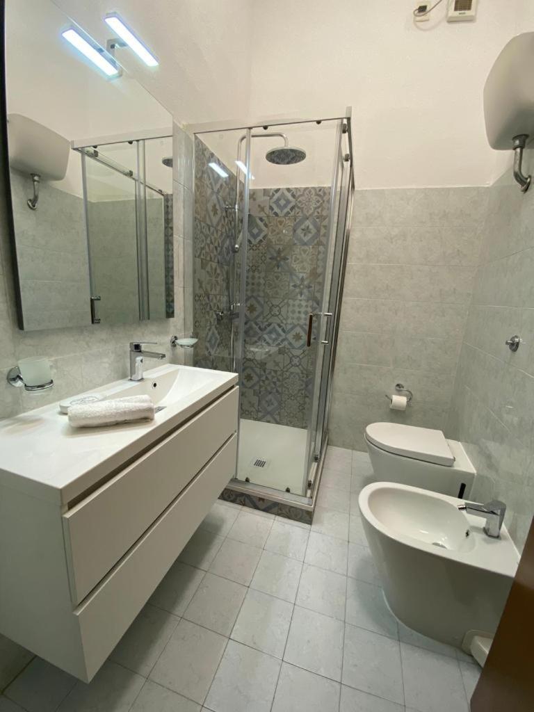 Central Moon Cagliari Vista Mare Phòng bức ảnh